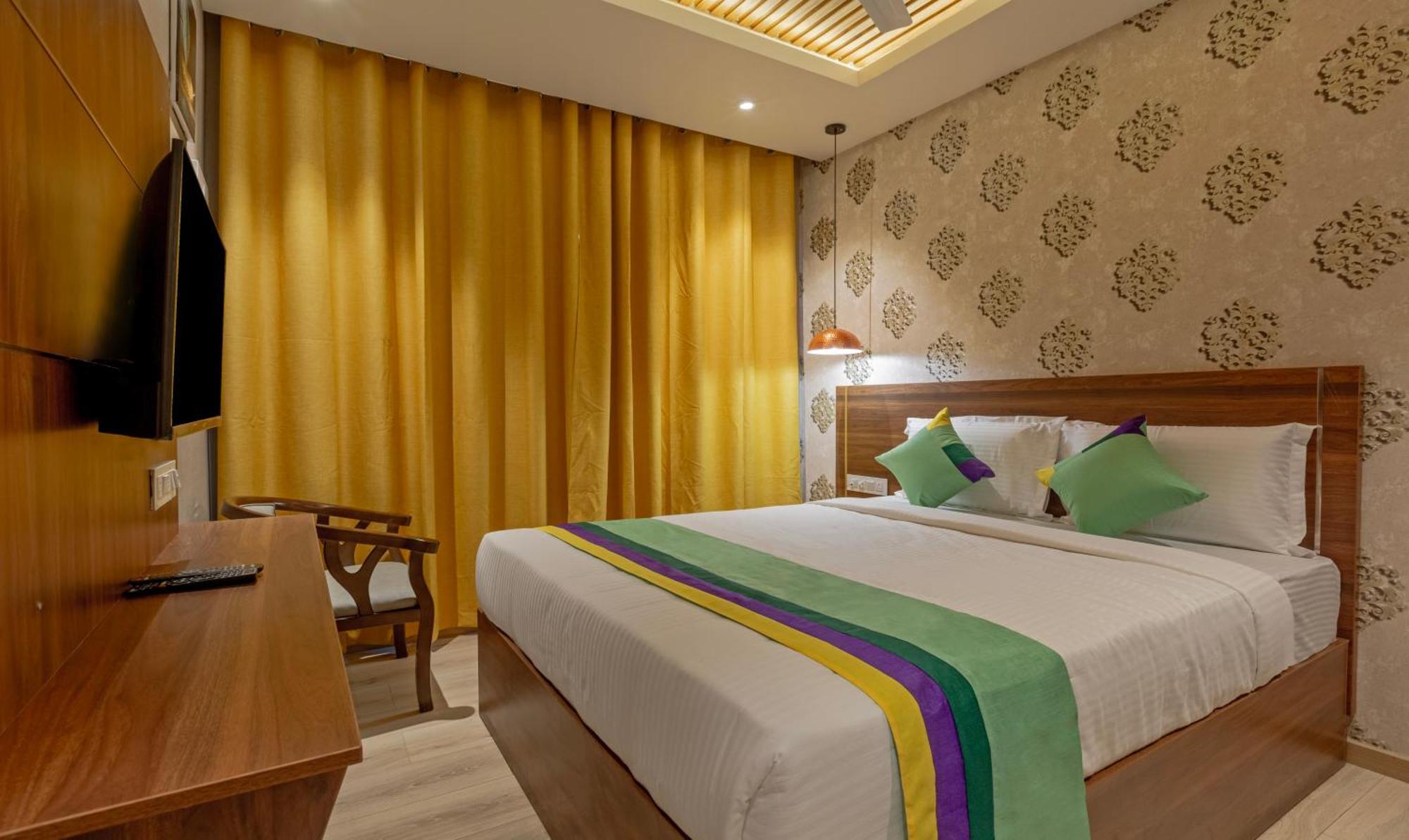 Treebo Windsor Heights Hotel Udagamandalam Exterior photo