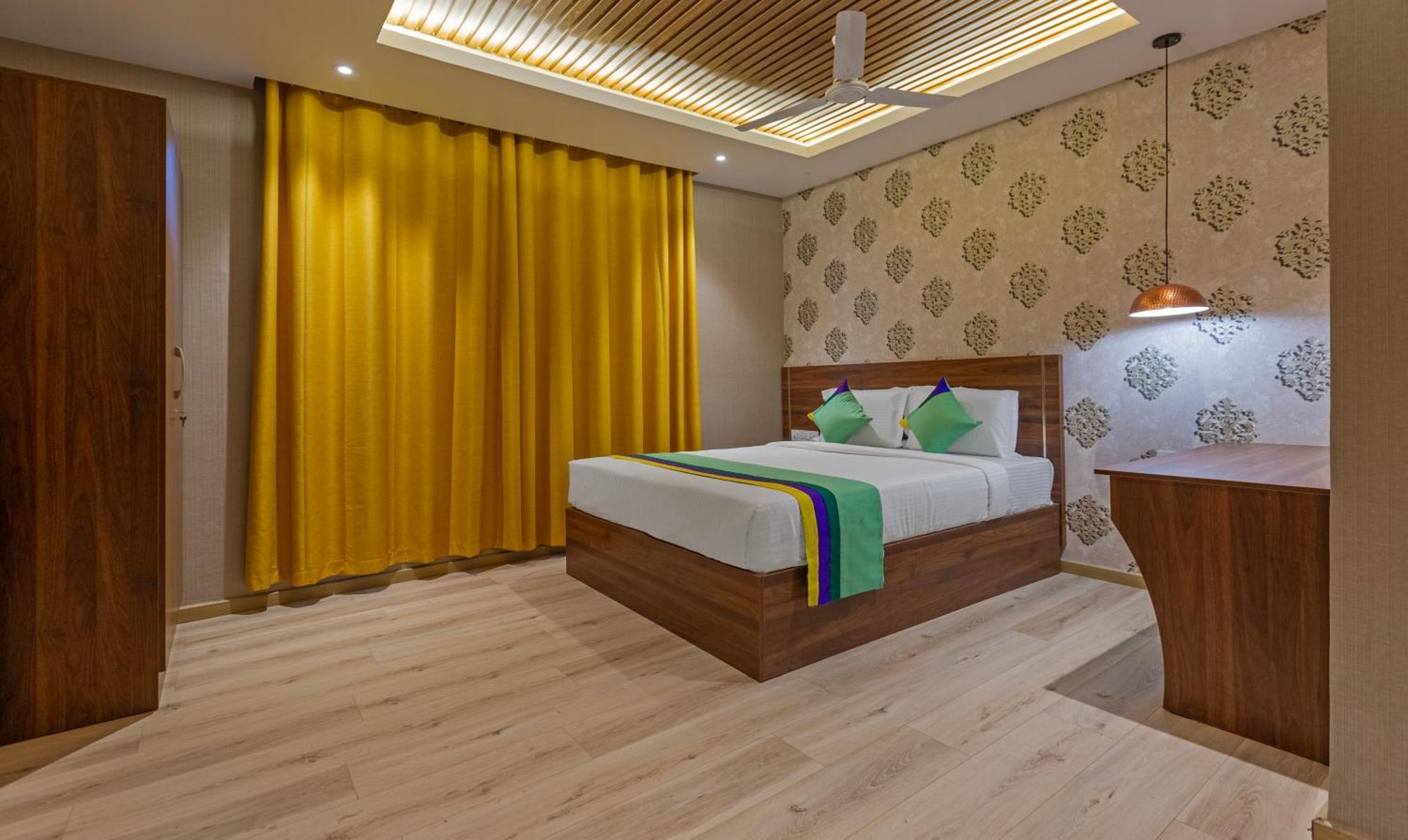 Treebo Windsor Heights Hotel Udagamandalam Exterior photo
