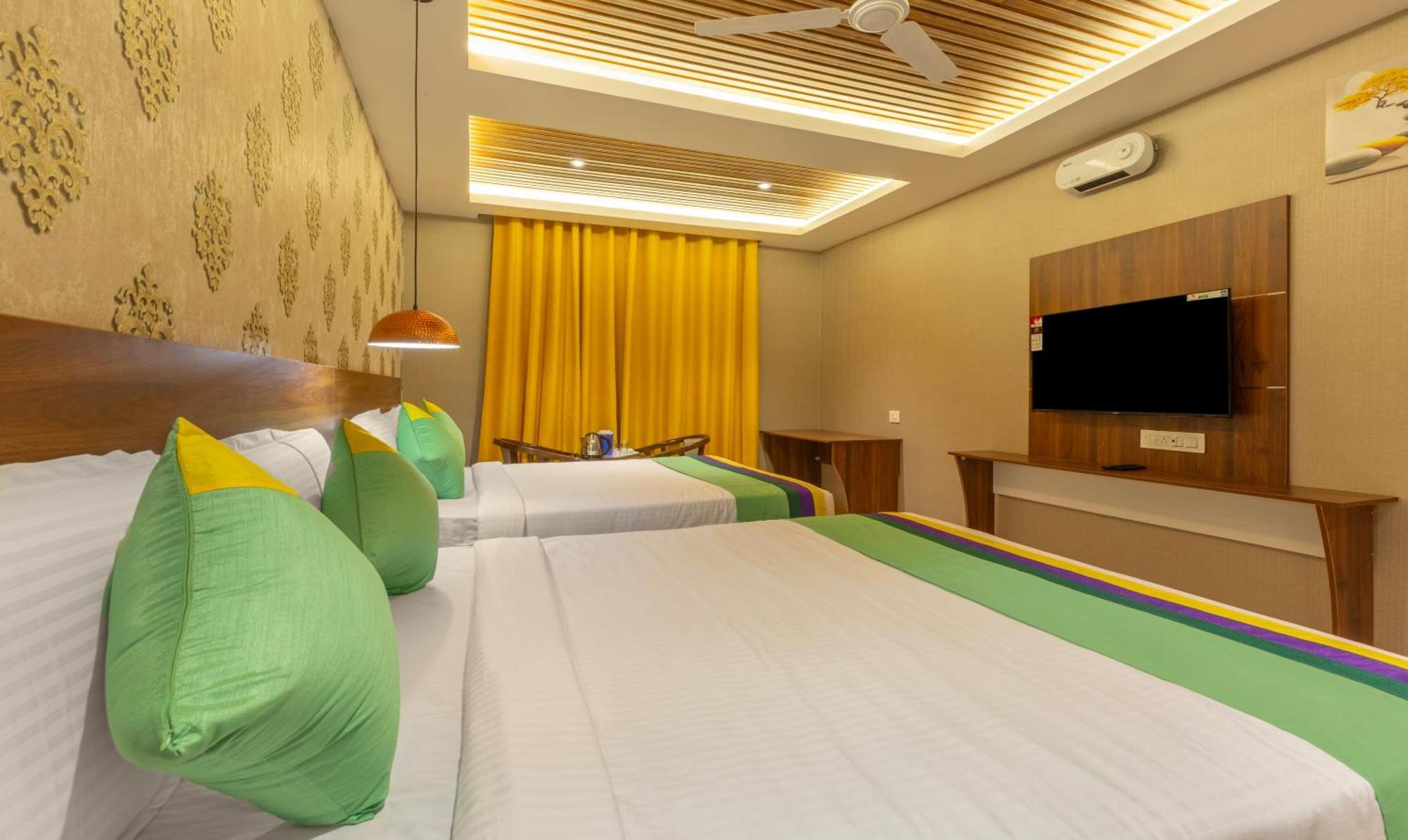 Treebo Windsor Heights Hotel Udagamandalam Exterior photo